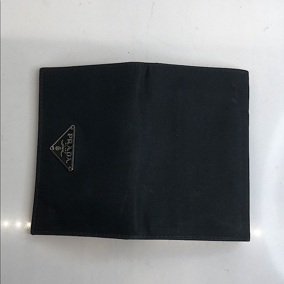 VINTAGE Authentic PRADA BIFOLD WALLET - Picture 5 of 8